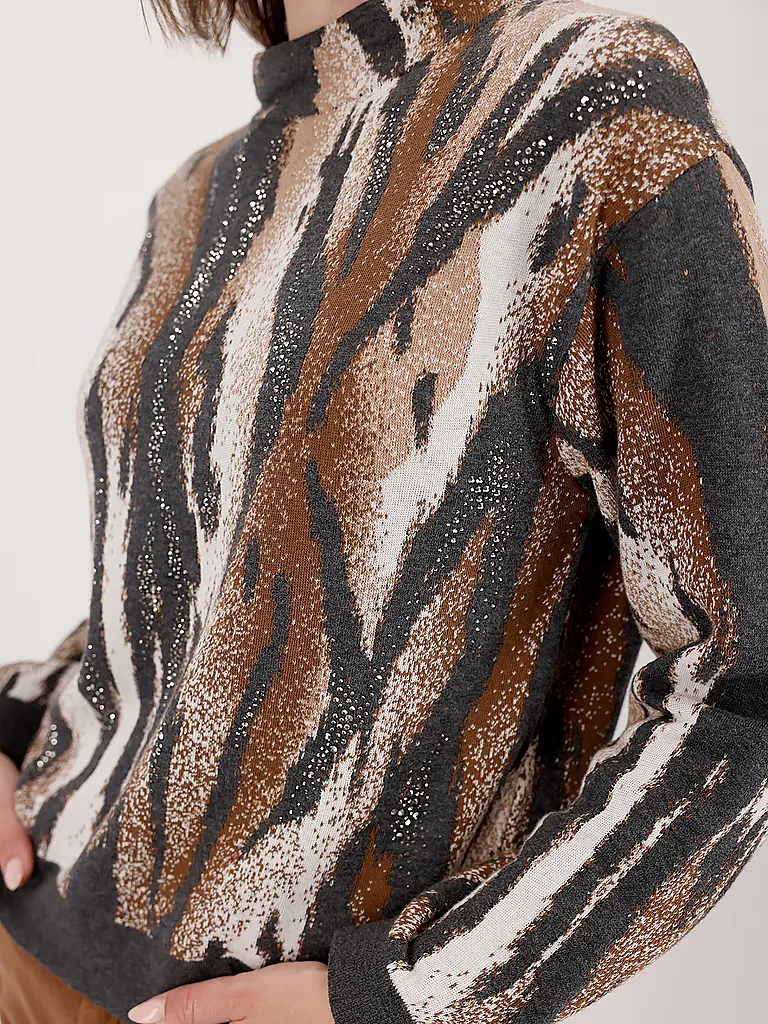 MONARI | Pull | 