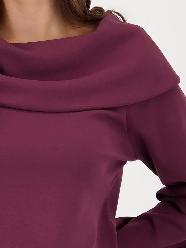 MONARI | Pull | 