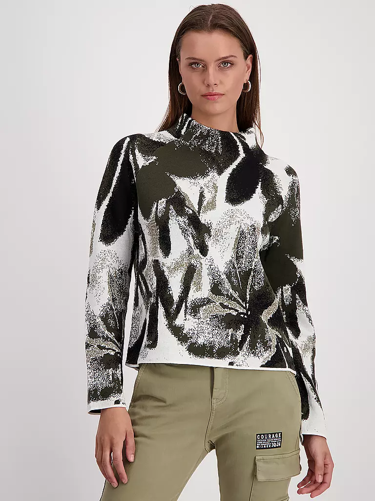 MONARI | Pull-over

Nom du produit : Pull-over
Marque : MONARI
Couleur : vert
Catégories : Mode, Femme
Mots-clés : Grandes tailles

Longueur des manches : Manches longues
Matière : Coton
Forme du col : Col montant
Motif : Imprimé
Coupe (vêtements d | 