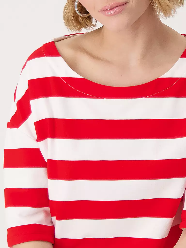 MONARI | Sweat | 
