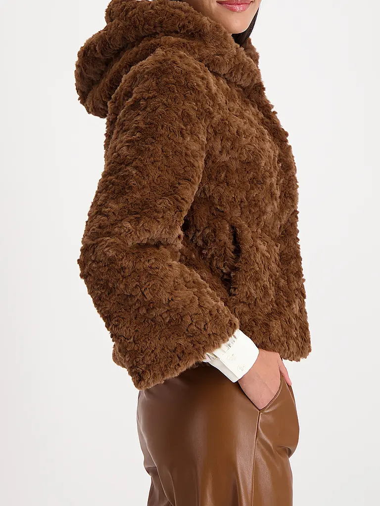 MONARI | Veste aspect fourrure | 