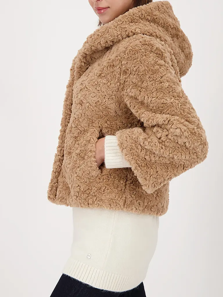 MONARI | Veste aspect fourrure | 
