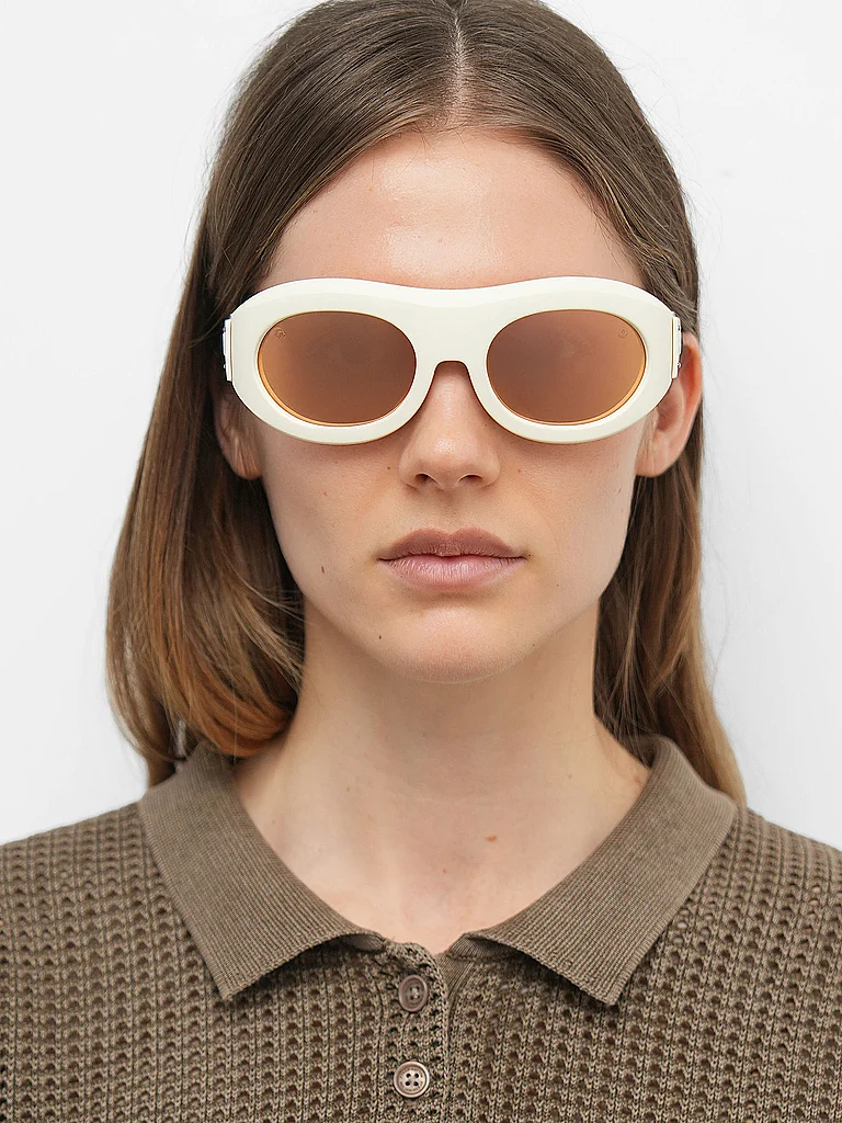 Moncler 0ME8015U/54 Sunglasses Cream 4