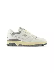 NEW BALANCE | Sneaker BB550
Marque : NEW BALANCE
Couleur : gris
Catégories : Mode, Homme

Matériau : Cuir, Textile
Motif : Logo
Style : Young Fashion, Casual
Hauteur du talon : Talon plat | Gris