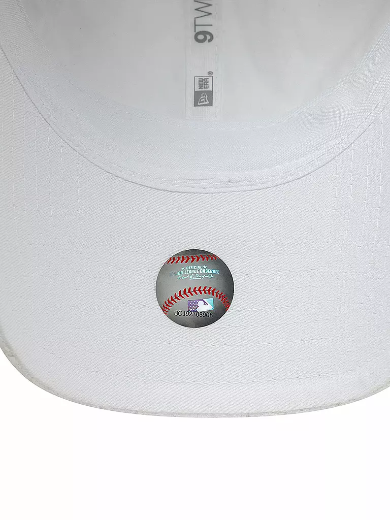 NEW ERA | Casquette
Marque: NEW ERA
Couleur: blanc
Catégories: Mode,Femme

Matériel: Coton
Style: Young Fashion
Détails: Logo | 