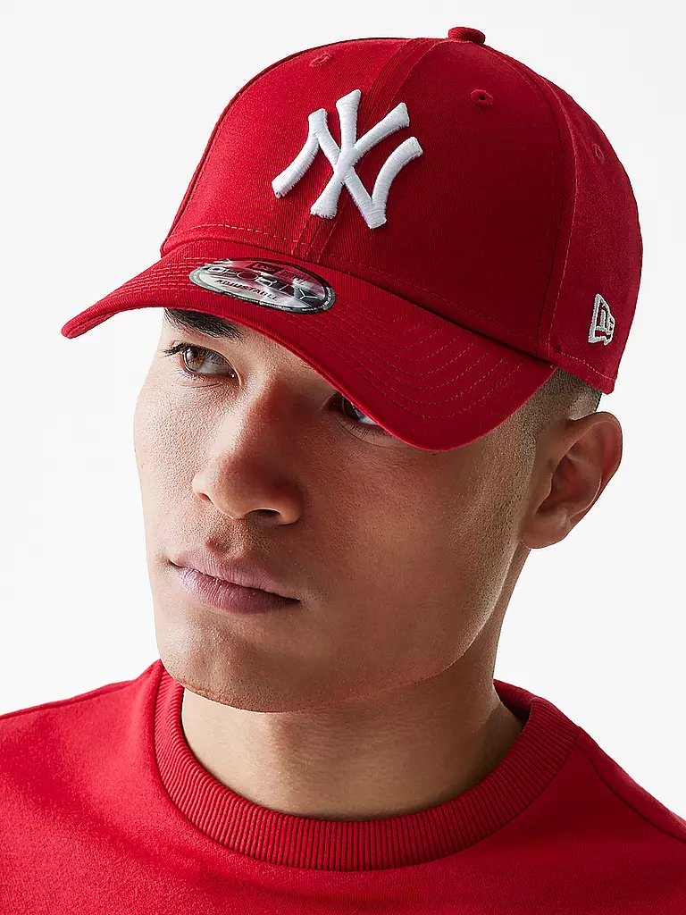 NEW ERA | Casquette LEAGUE ESSENTIAL 9FORTY NY | Rouge