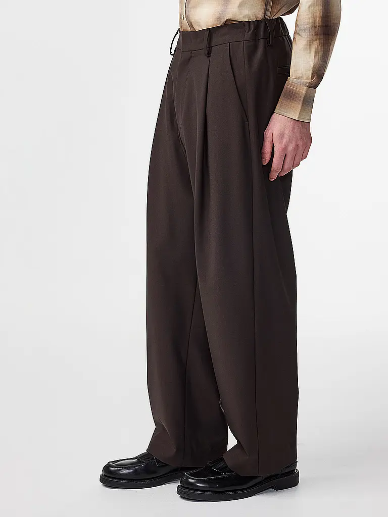 NN.07 | Chino KAY 1088 | Noir