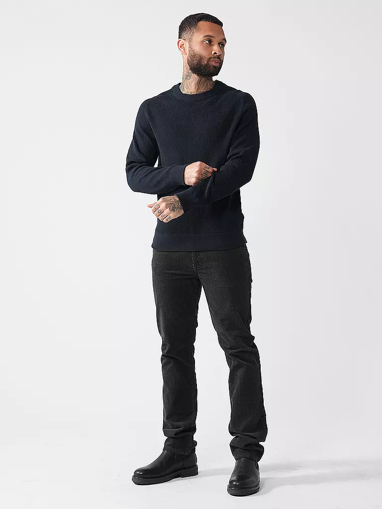 NN.07 | Pull KEVIN | Bleu