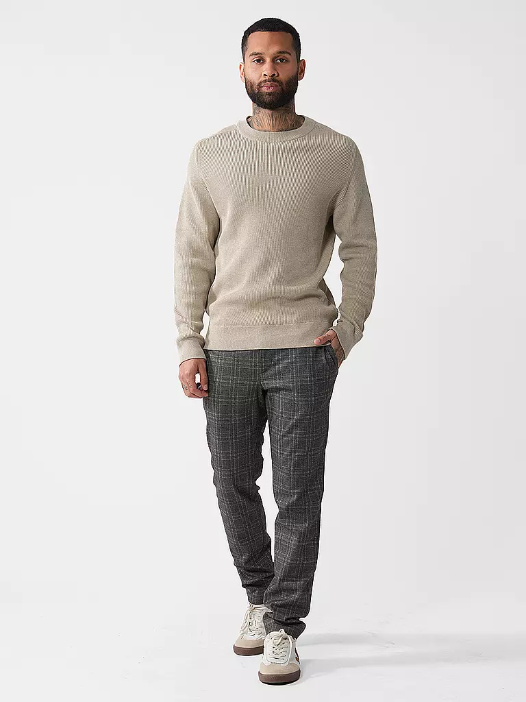 NN.07 | Pull KEVIN | beige
