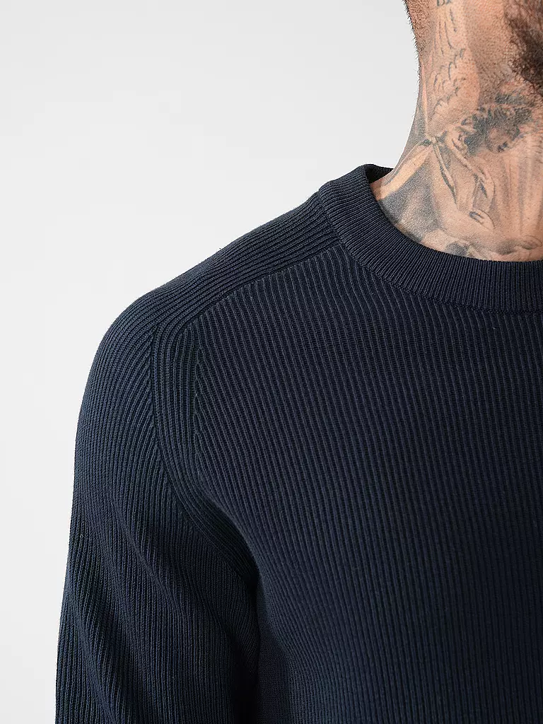 NN.07 | Pull KEVIN | 