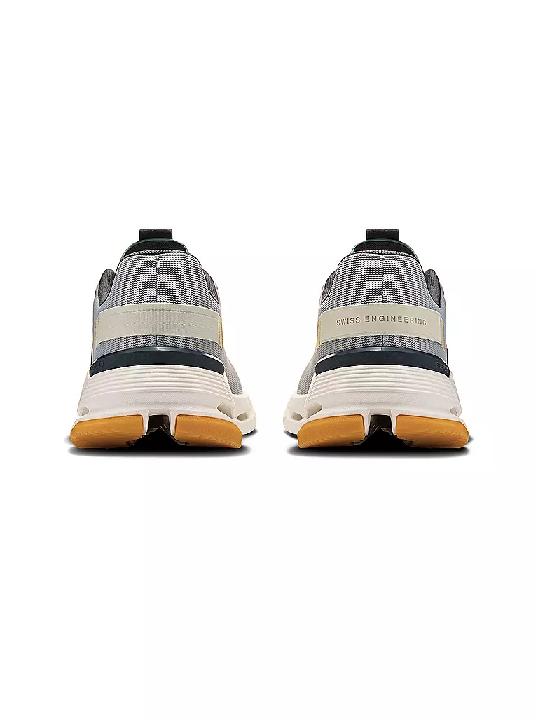 ON | Sneaker CLOUDNOVA FORM 2 | 