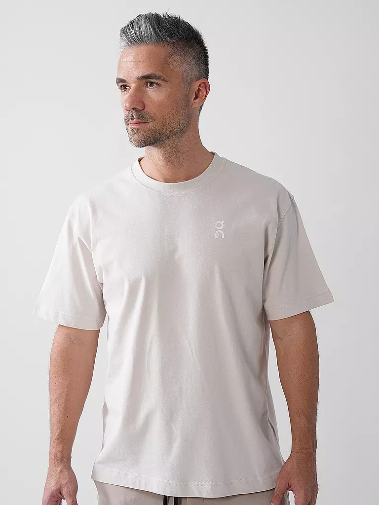 ON | T-Shirt CLUB T | Beige