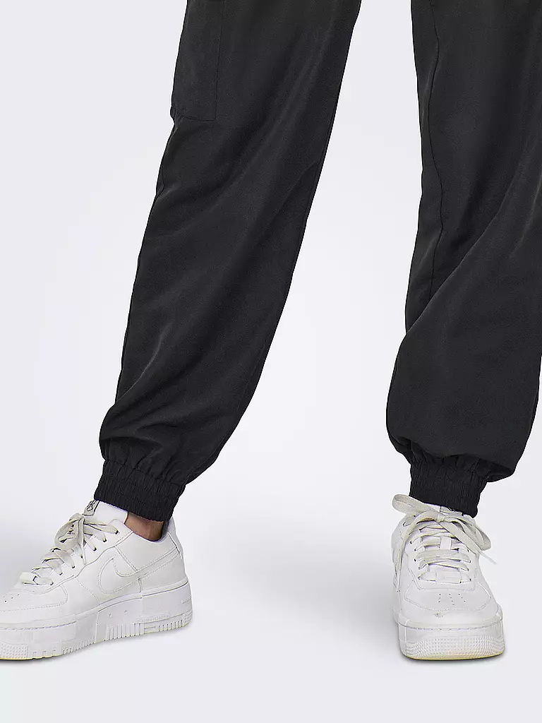 ONLY | Pantalon cargo ONLFADUMA | schwarz