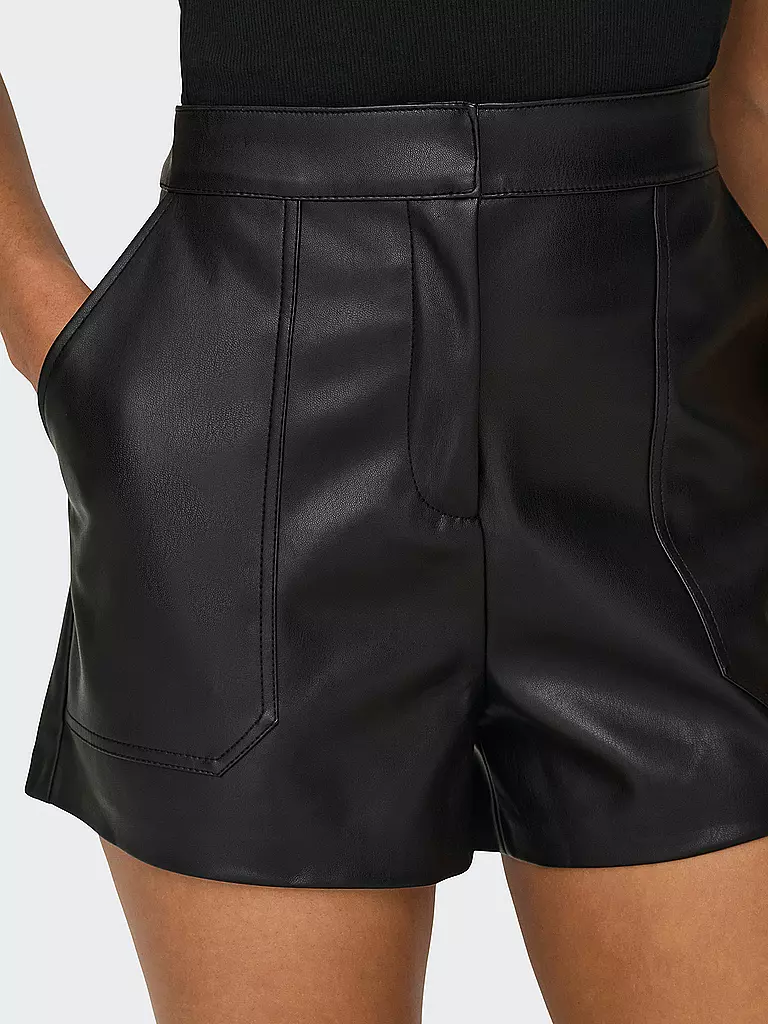 ONLY | Shorts en similicuir ONLTRICIA | 