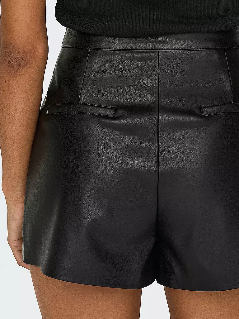 ONLY | Shorts en similicuir ONLTRICIA | 