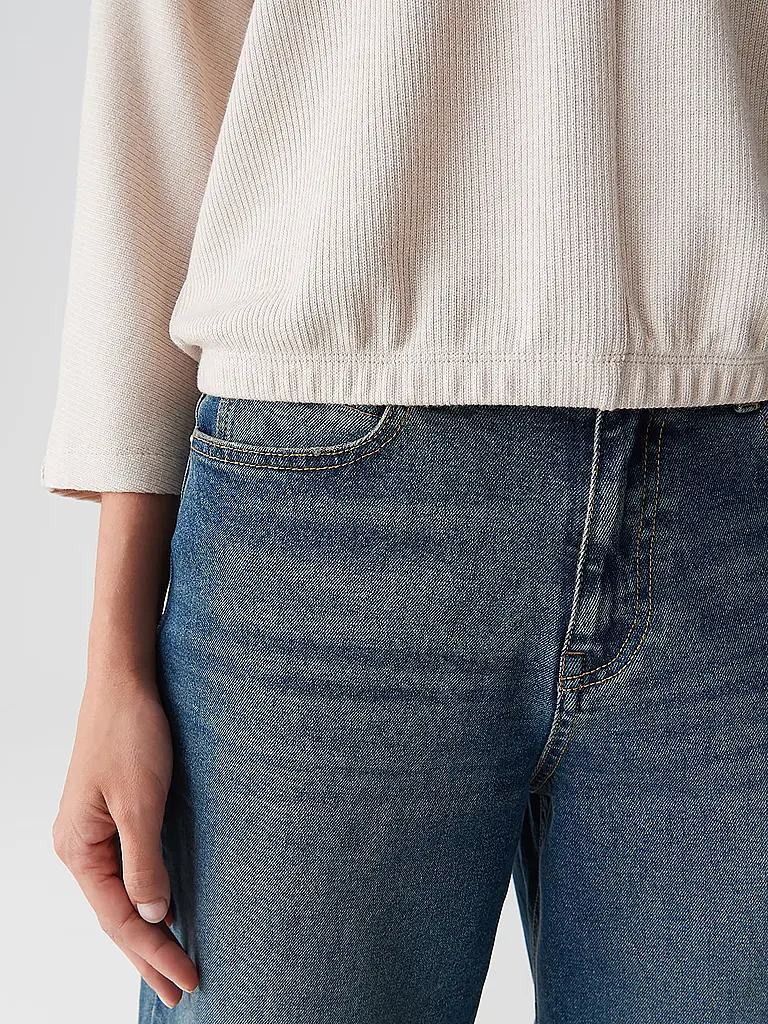 OPUS | Nom du produit: Pull SLUTO
Marque: OPUS
Couleur: beige
Catégories: Mode,Femme

Longueur des manches: Manches 3/4
Encolure: Col en V
Matière: Viscose ,Polyester / Polyamide,Stretch
Motif: Uni
Coupe (vêtements d'extérieur): Ample
Style: Pure | 