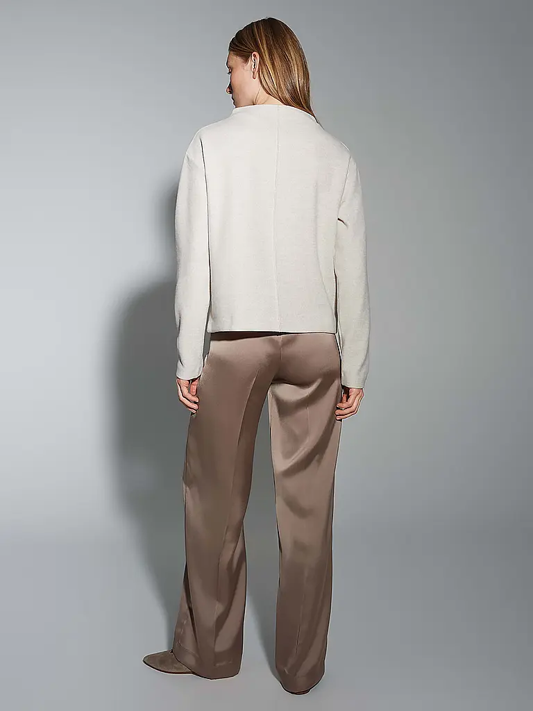 OPUS | Nom du produit : Pull GOKLONA
Marque : OPUS
Couleur : beige
Catégories : Mode,Femme

Longueur des manches : Manches longues
Matière : Molleton,Polyester / Polyamide,Stretch
Type de col : Col montant
Motif : Uni
Coupe (vêtements d'extérieur) : Ample
St | 