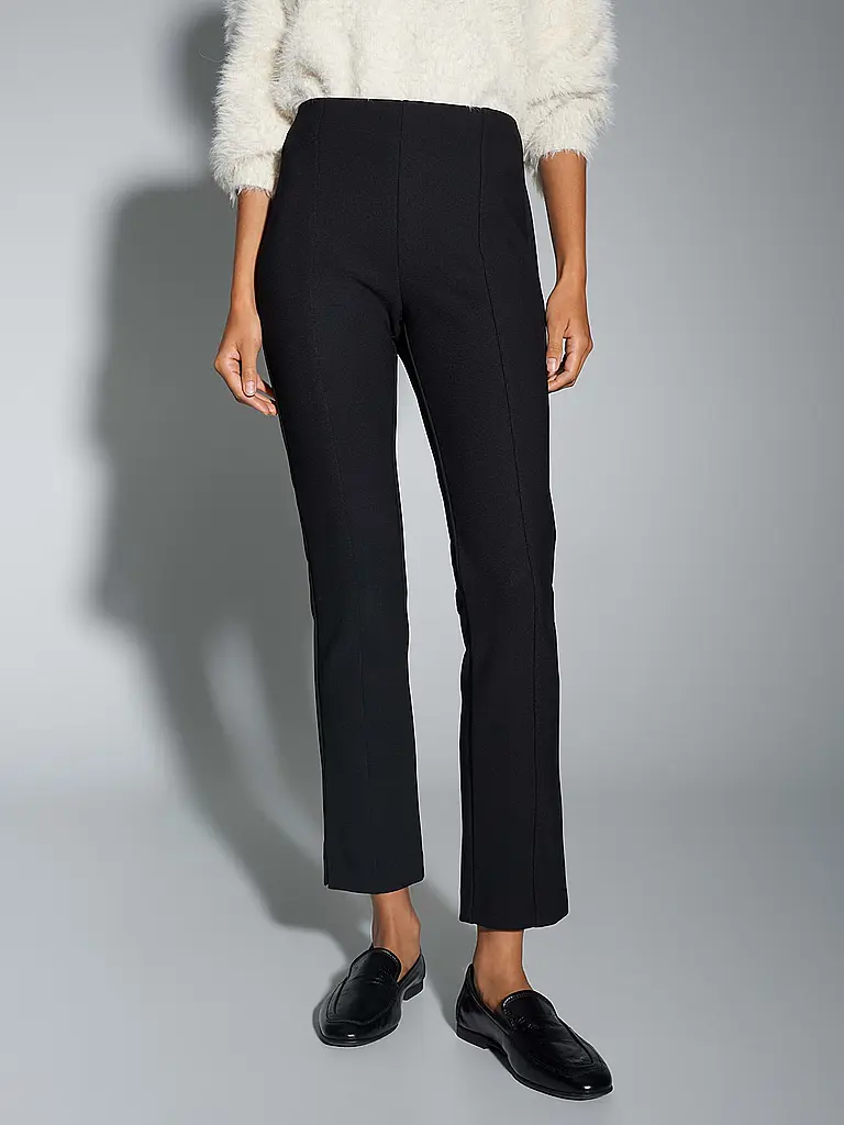 OPUS | Produktname: Businesshose ELVINA
Marke: OPUS
Farbe: schwarz
Kategorien: Mode,Damen
Material: Polyester / Polyamid,Stretch
Musterung: Unifarben
Länge (Hosen/Jeans): 7/8 Länge
Stil: Pure
Bundhöhe: High Waist |