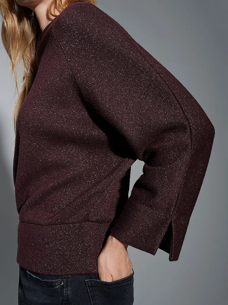 OPUS | Sweater GLANTINA
Marque: OPUS
Couleur: beere
Catégories: Mode,Damen
Longueur des manches: Manches longues
Matière: Sweat,Viscose ,Polyester / Polyamide
Forme du col: Col montant
Motif: Uni
Coupe (vêtements d'extérieur): Ample
Style: Pure
Détails: C |