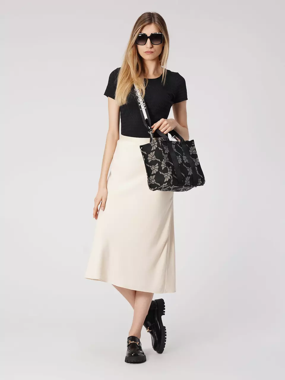 mode-styles-8a18c57a2f99cf91359c32eb8476dd86