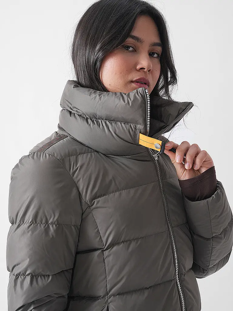 PARAJUMPERS | Steppmantel MALANDRA | olive