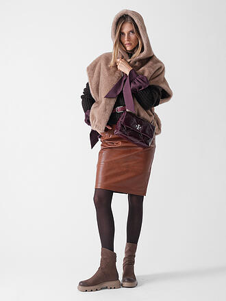 PAUL GREEN | Produktname: Bottine
Marke: PAUL GREEN
Farbe: braun
Kategorien: Mode,Damen

Material: Leder
Musterung: Unifarben
Absatzhöhe: Mittlerer Absatz