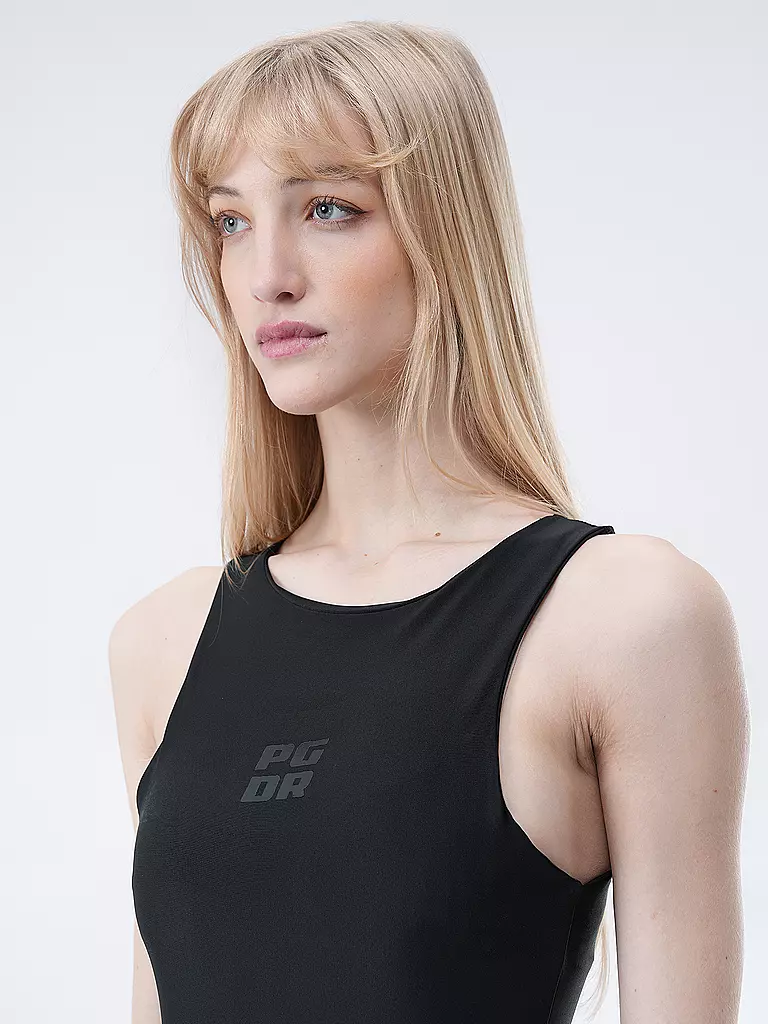 PEGADOR | Body | 
