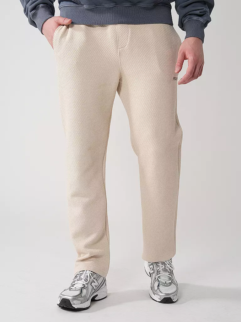 PEGADOR | Jogging VEAL | 