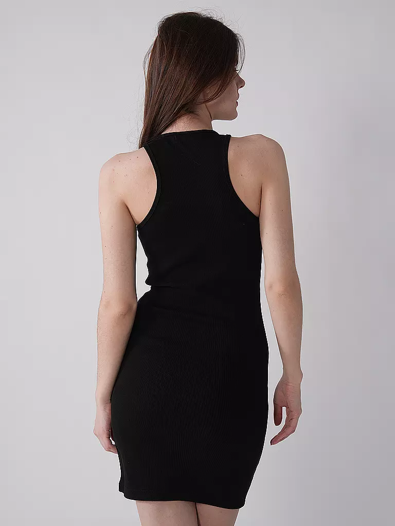PEGADOR | Minirobe AYLA | 