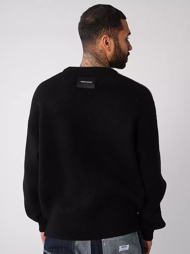 PEGADOR | Pull | 
