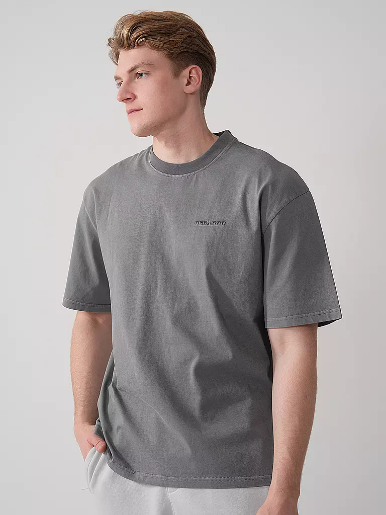 PEGADOR | T-shirt | 
