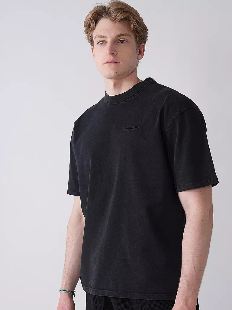 PEGADOR | T-shirt | 