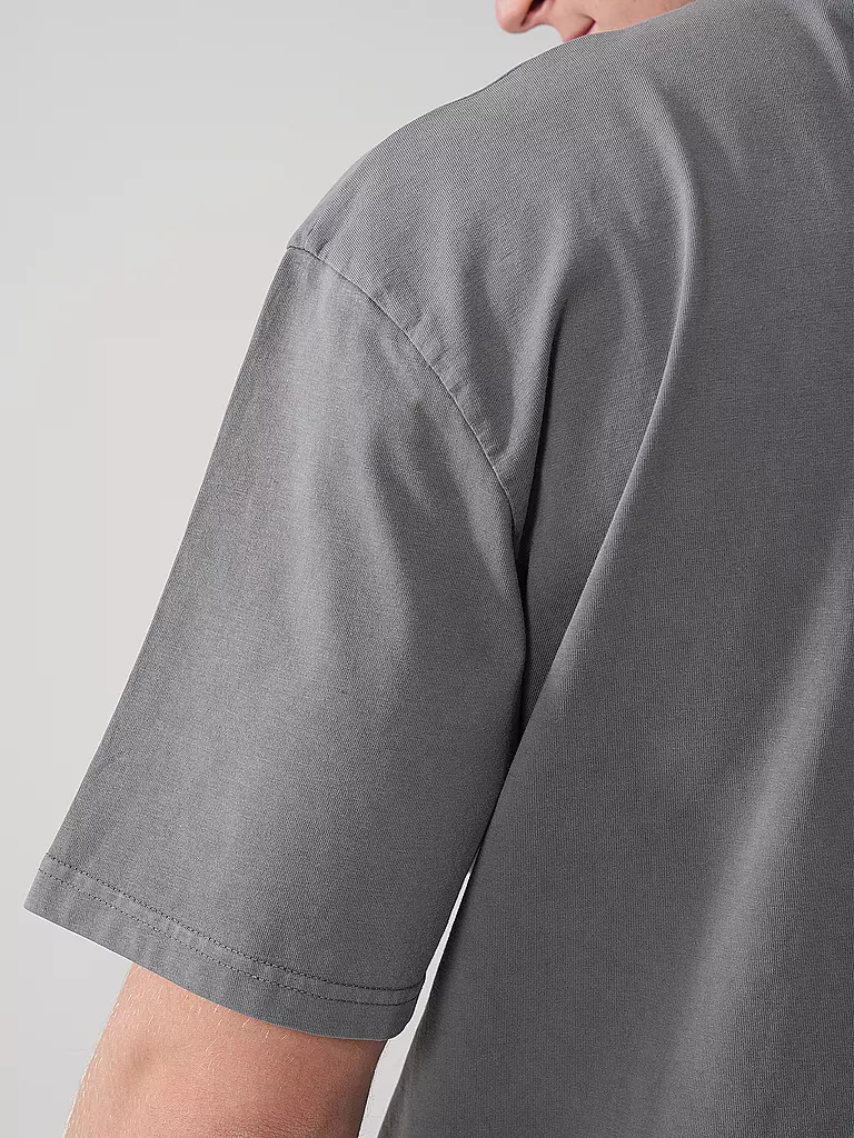 PEGADOR | T-shirt | 