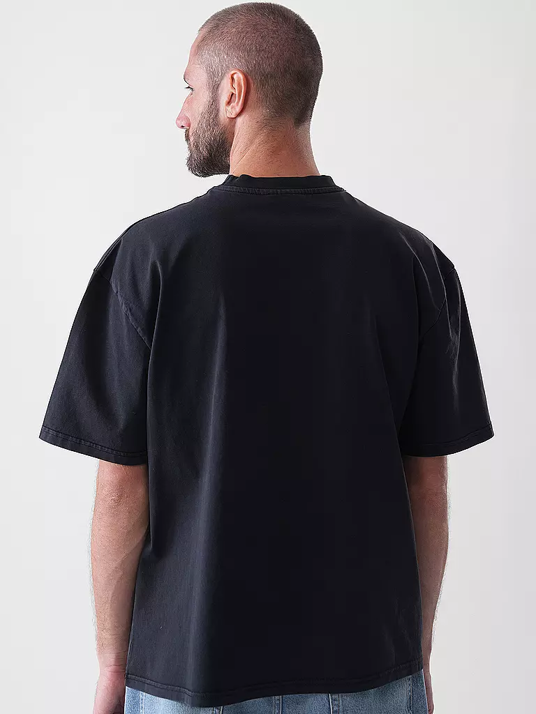 PEGADOR | T-shirt | 