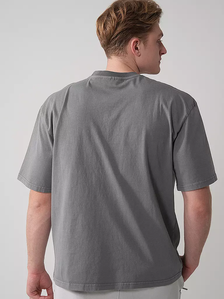 PEGADOR | T-shirt | 