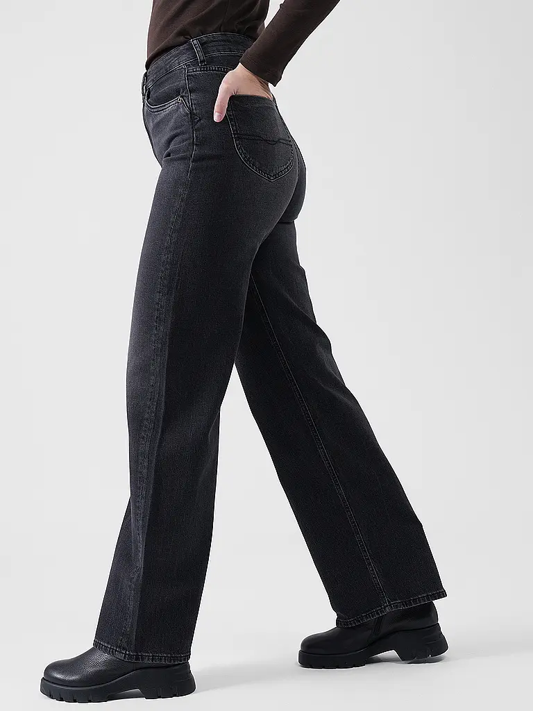 PEPE JEANS | Jeans coupe droite LEXA | 