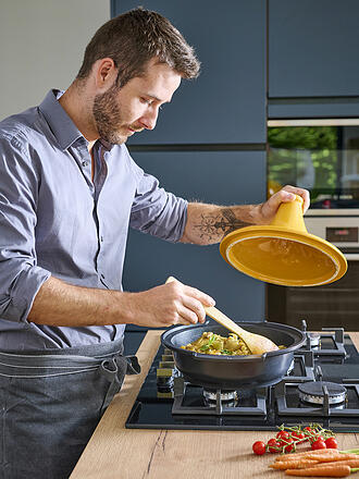 PEUGEOT | Tajine 6-8 personnes ATLAS Jaune Safran/Antiadhésif