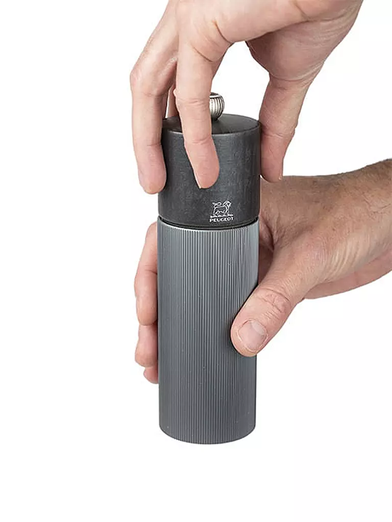 PEUGEOT | Moulin à poivre 18cm LINE Alu / Carbone Gris |