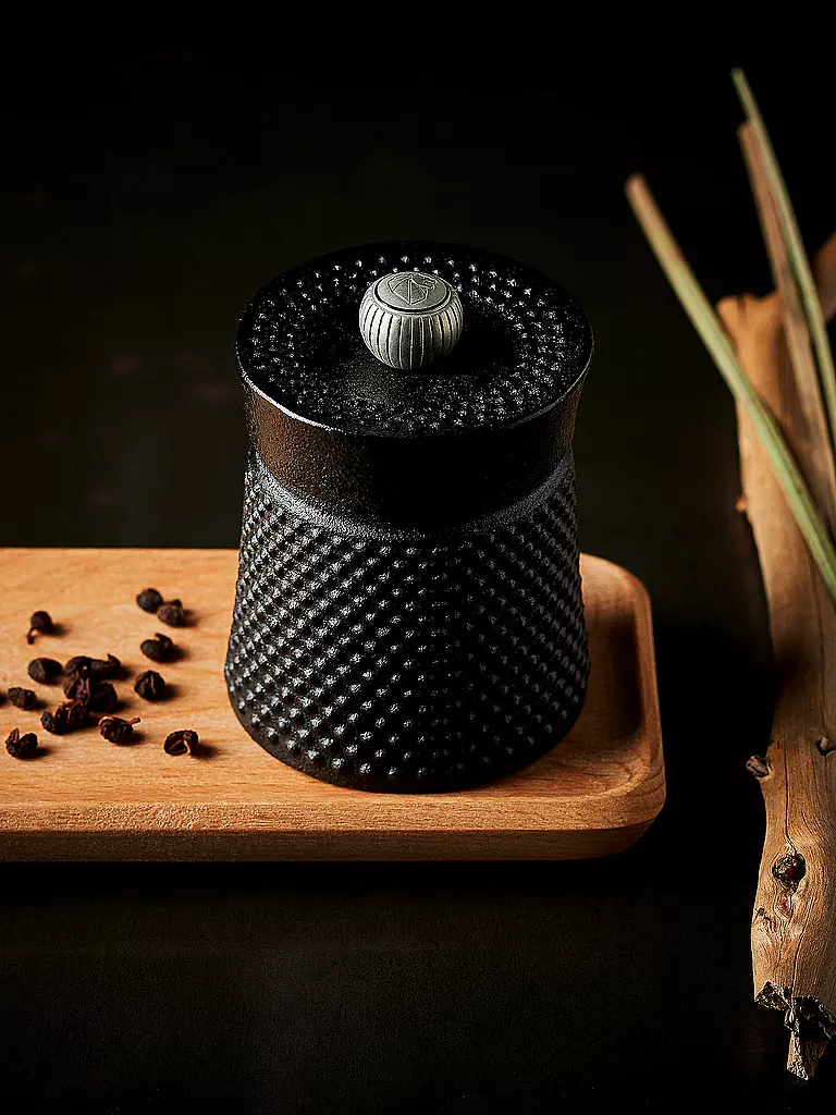 PEUGEOT | Moulin à poivre en fonte Bali Fonte noir 8 cm | schwarz