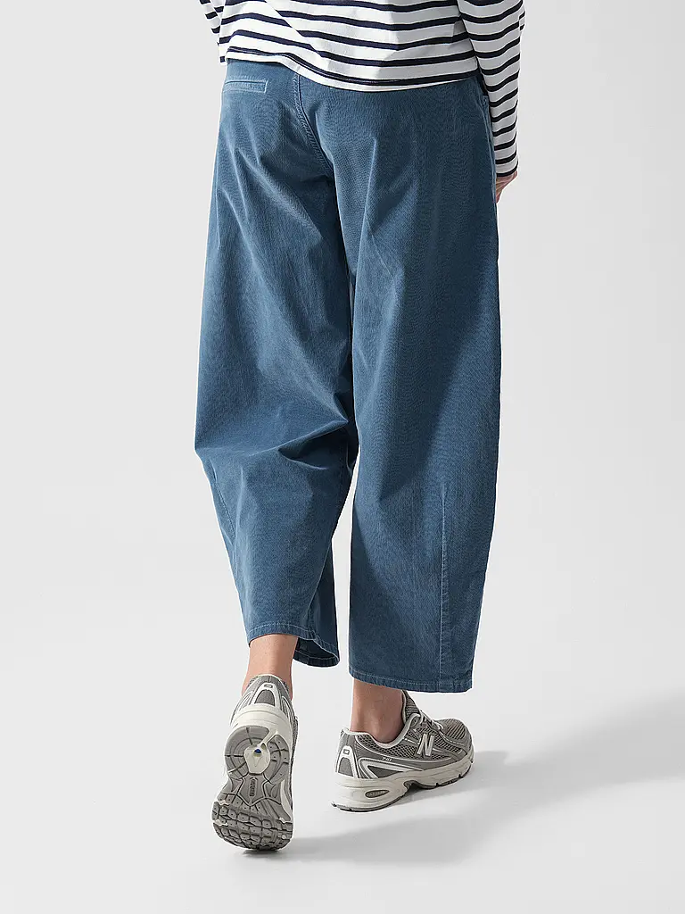 PNTS | Pantalon de tailleur 05_THE O SHAPE | 