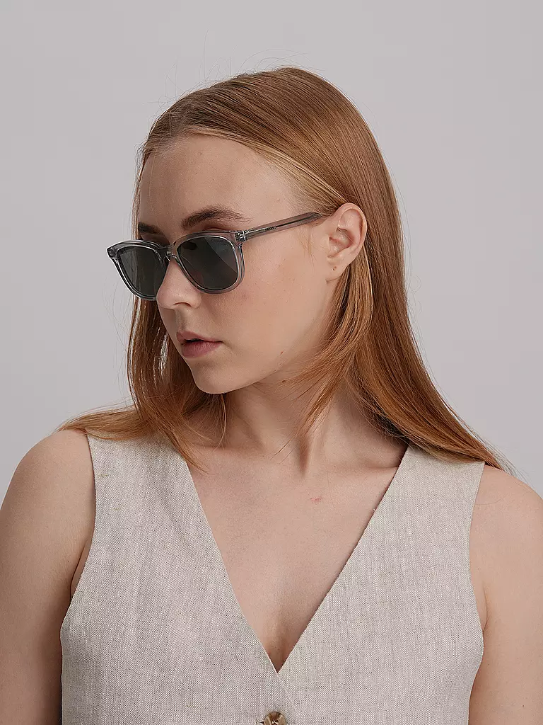 PRADA | Lunettes de soleil 0PRA21S/53
Marque : PRADA
Couleur : bleu clair
Catégories : Mode, Homme

Matériau : Plastique | Bleu clair