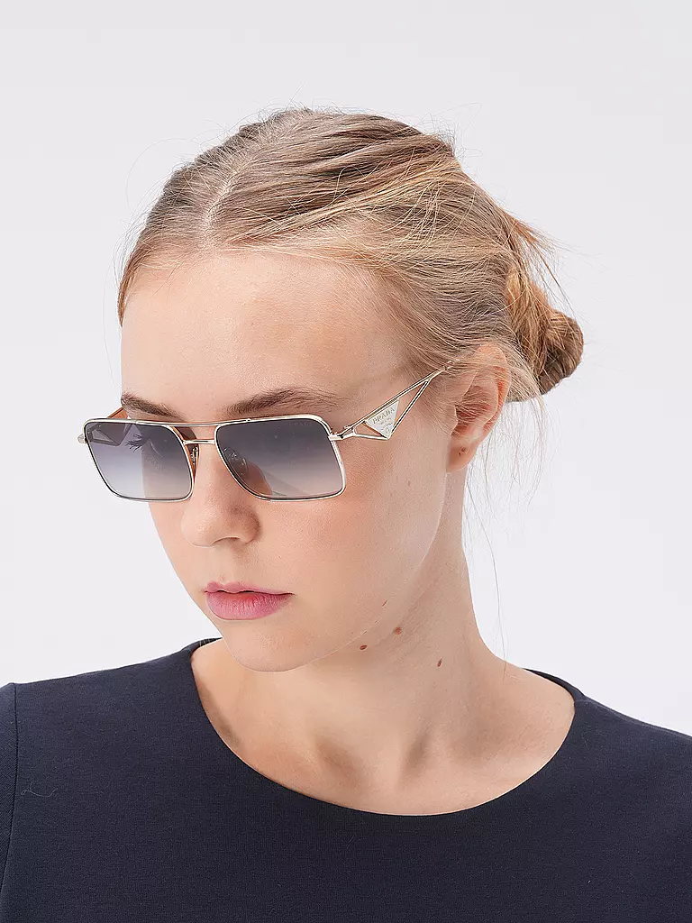 PRADA | Lunettes de soleil 0PRA52S/56

Marque : PRADA
Couleur : or
Catégories : Mode,Femme,Homme

Matériau : Métal | Or