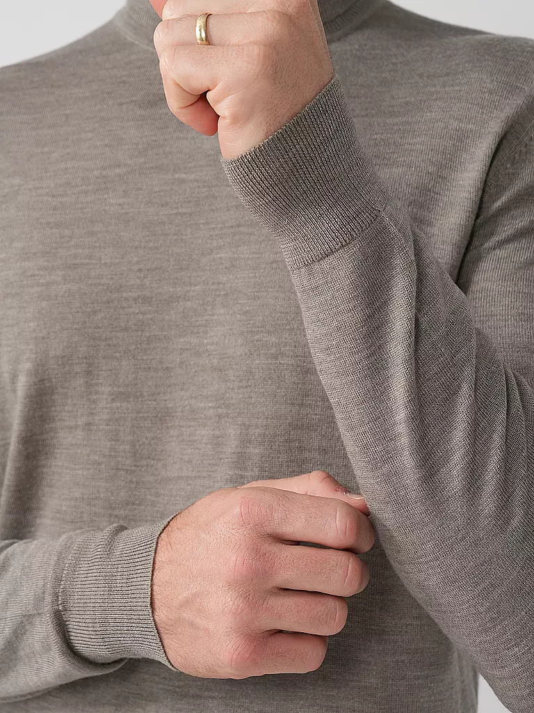 PROFUOMO | Pull à col roulé | 