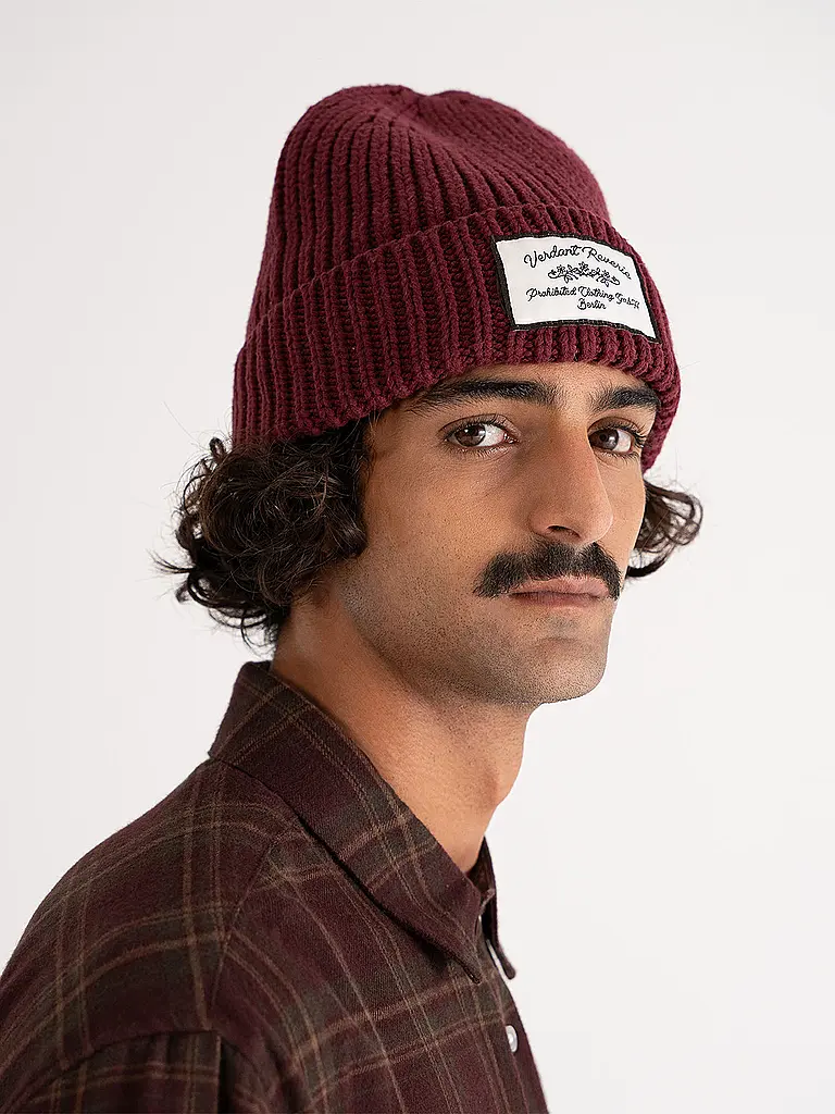 PROHIBITED | Bonnet - Tuque | dunkelrot