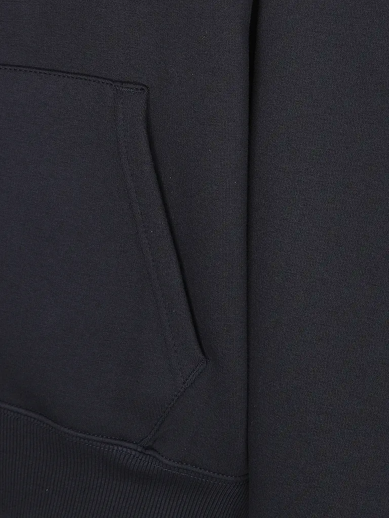 PROHIBITED | Nom du produit: Sweatjacke EMBLEM PATCH | Bleu foncé