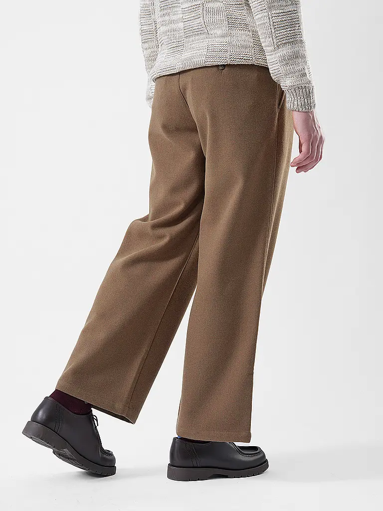 PROHIBITED | Nom du produit : Pantalon DOUBLE PLEATED CLUB PANTS | Camel