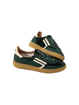 PURAAI | Sneaker. 6.01