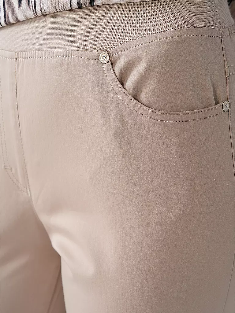 RAPHAELA BY BRAX | Chino 6/8 PAMINA | 
