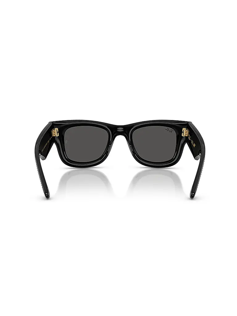 RAY BAN | Lunettes de soleil 0RB4940BP/47

Marque: RAY BAN
Couleur: noir
Catégories: Mode,Femme,Homme

Matériau: Plastique | Noir
