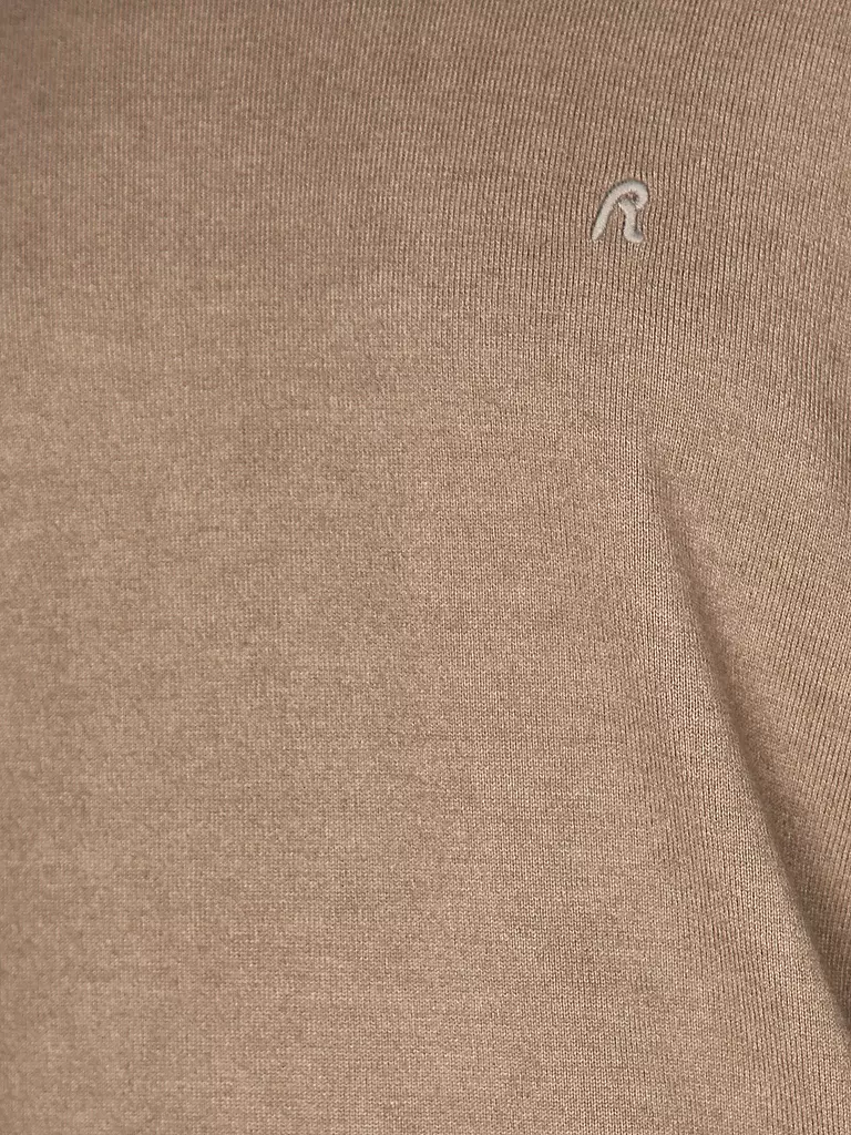 REPLAY | Pull | camel
